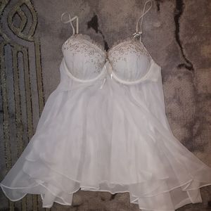 Sale🥳White Swarovski Crystals Bra Babydoll, size L
